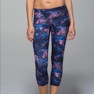 Lululemon Wunder Under Crop Leggings